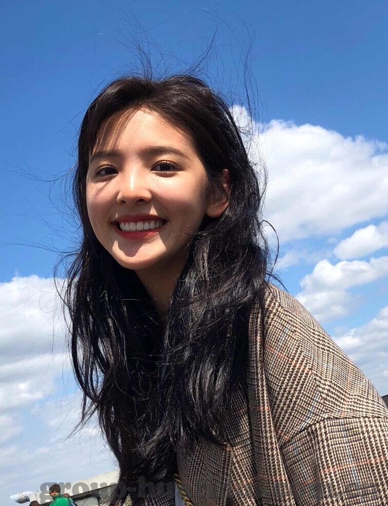 世界杯美女越南女球迷-世界杯美女越南女球迷，热情与美丽的独特风景线